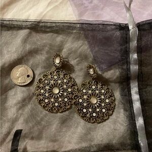 Costume jewelry, bronze color with stones